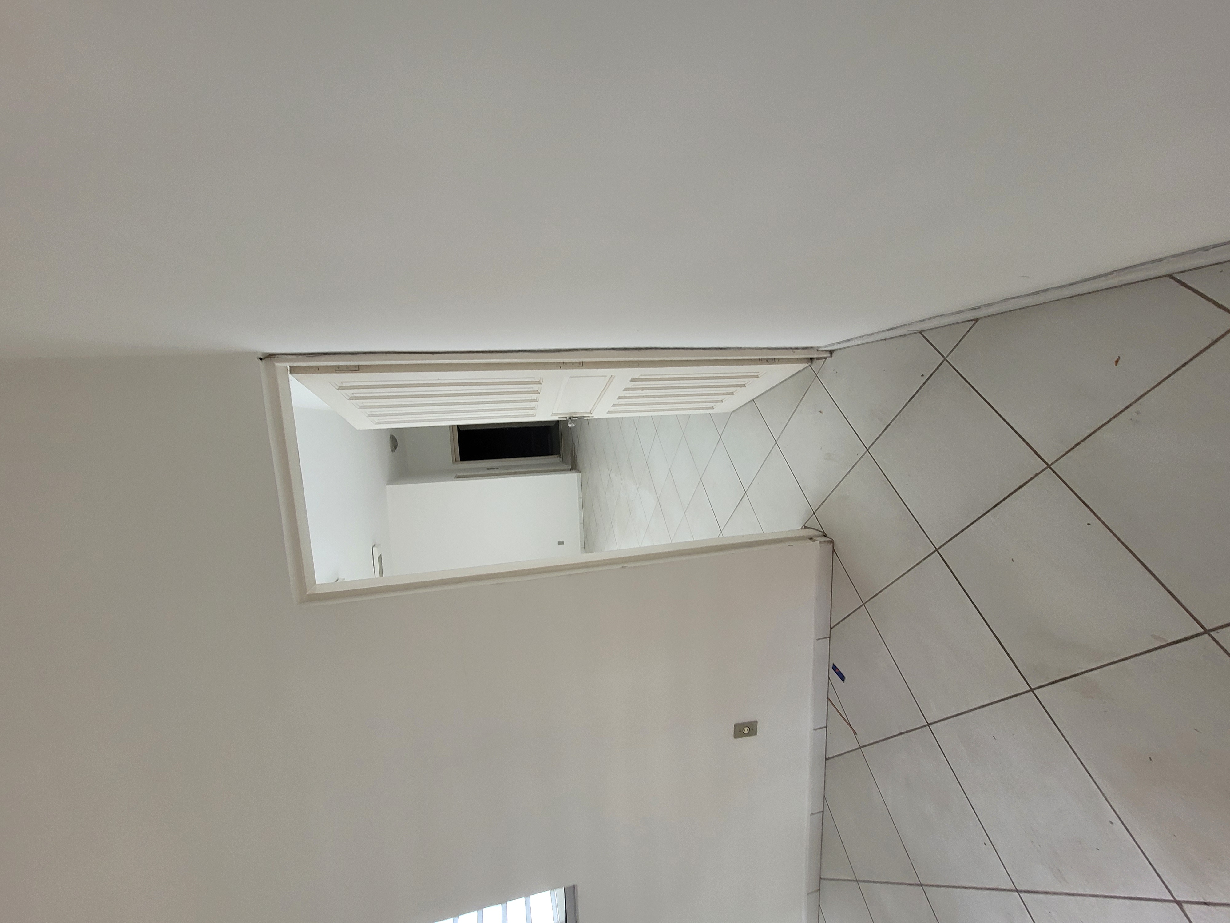 Galpão com 480m² + Mezanino (Escritório) – Excelente Localização!